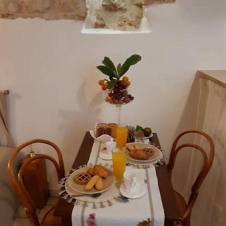 Donna Lucrezia Dimora A Corte B&B Conversano Exterior foto